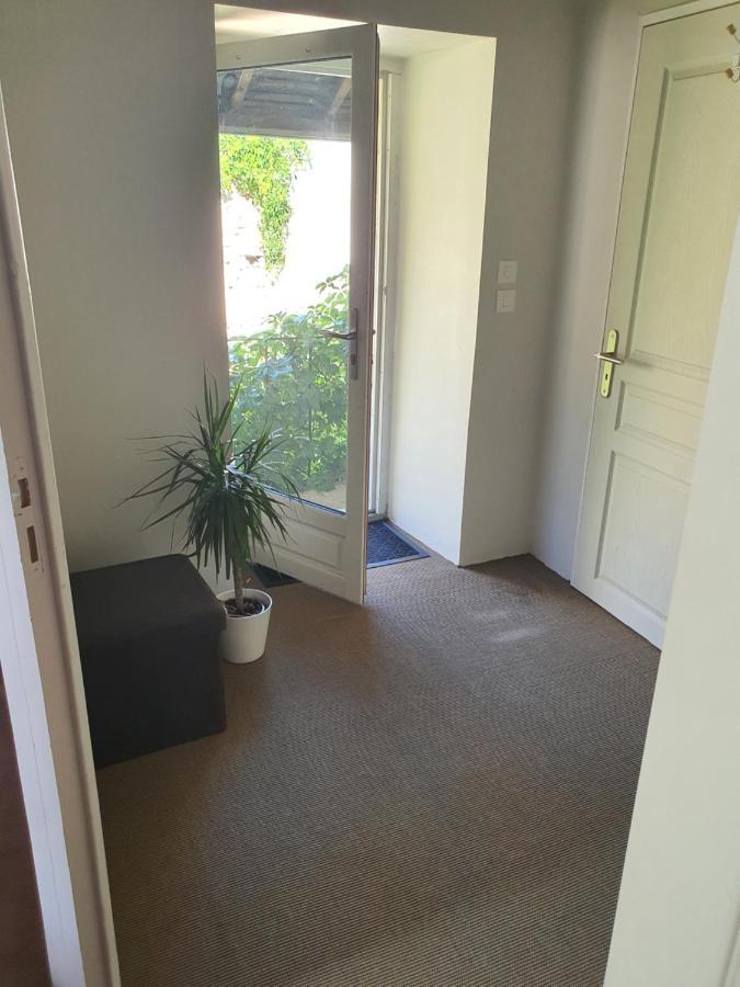 Chambre Avec Salle De Bain Hotell Donzy Eksteriør bilde