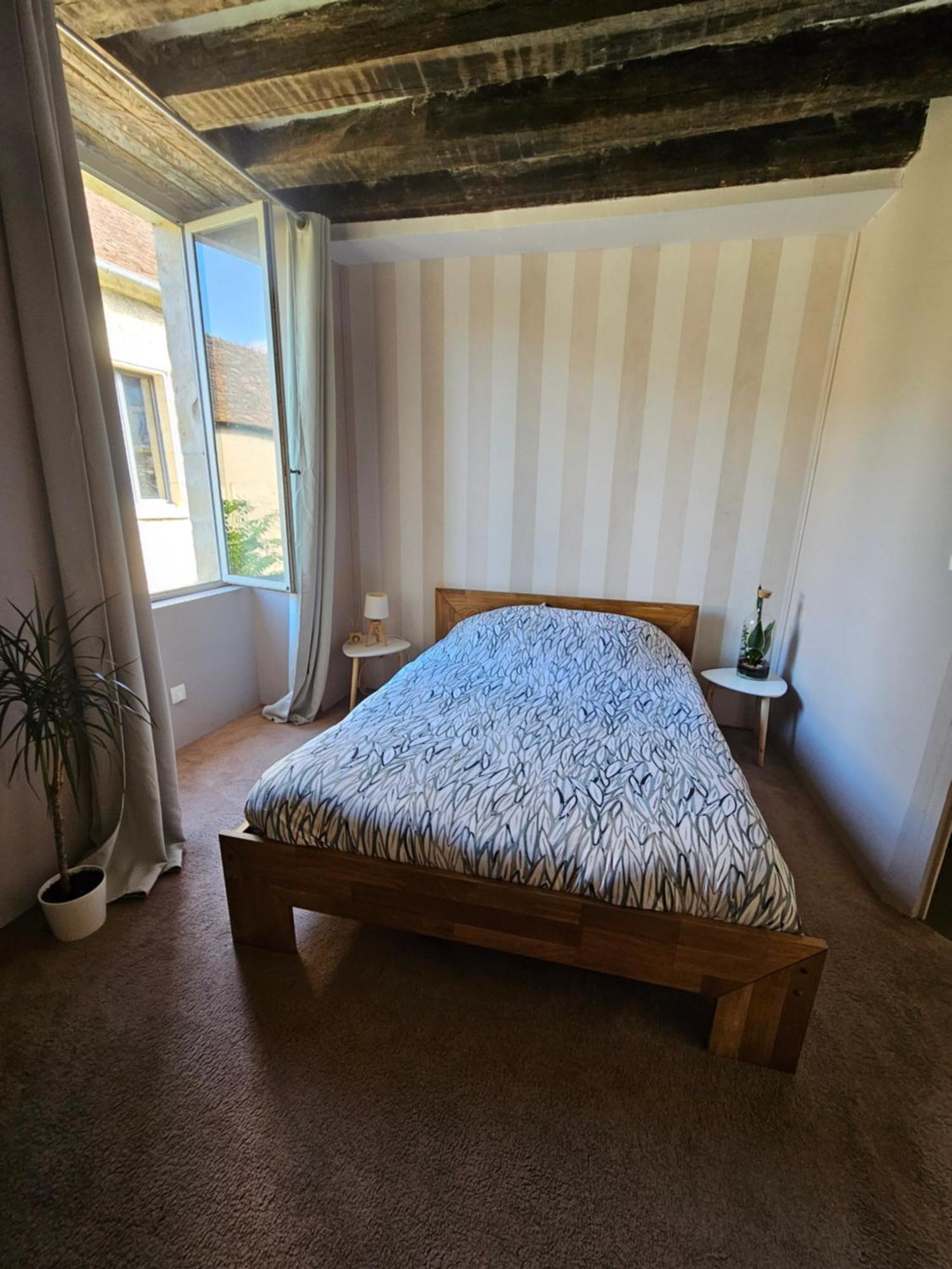 Chambre Avec Salle De Bain Hotell Donzy Eksteriør bilde